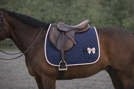 BOW POCKET SADDLE PAD 🎀